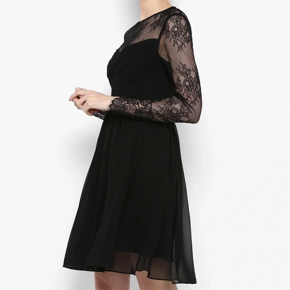 FOREVER NEW | Lilly Lace Soft Prom Dress | Black | Size 14 - Picture 9 of 16